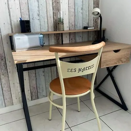 Le Louvre - Balcon + Parking - Classe 2 * Les Sables-dʼOlonne